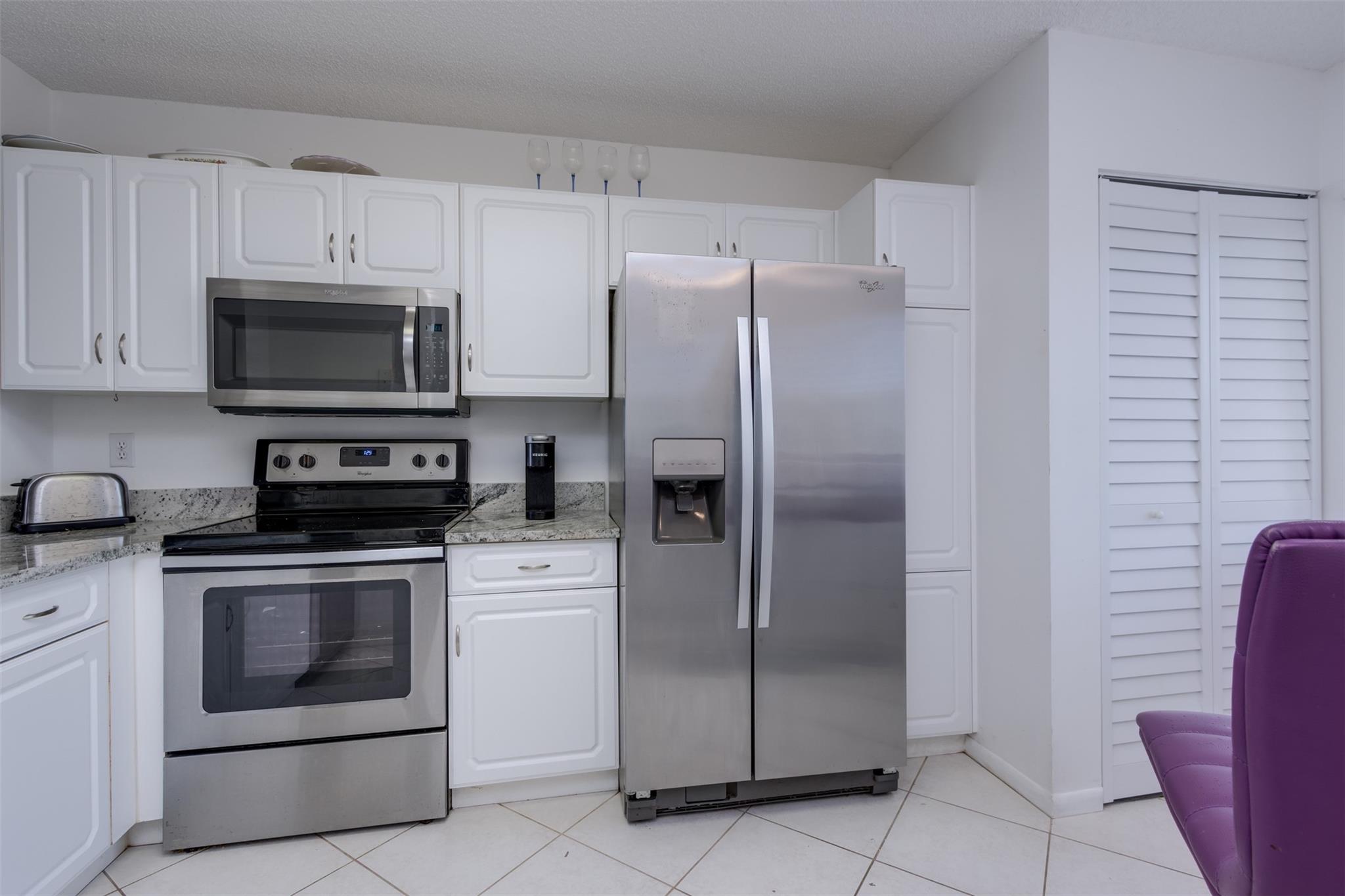 Weldon Condo - Residential
