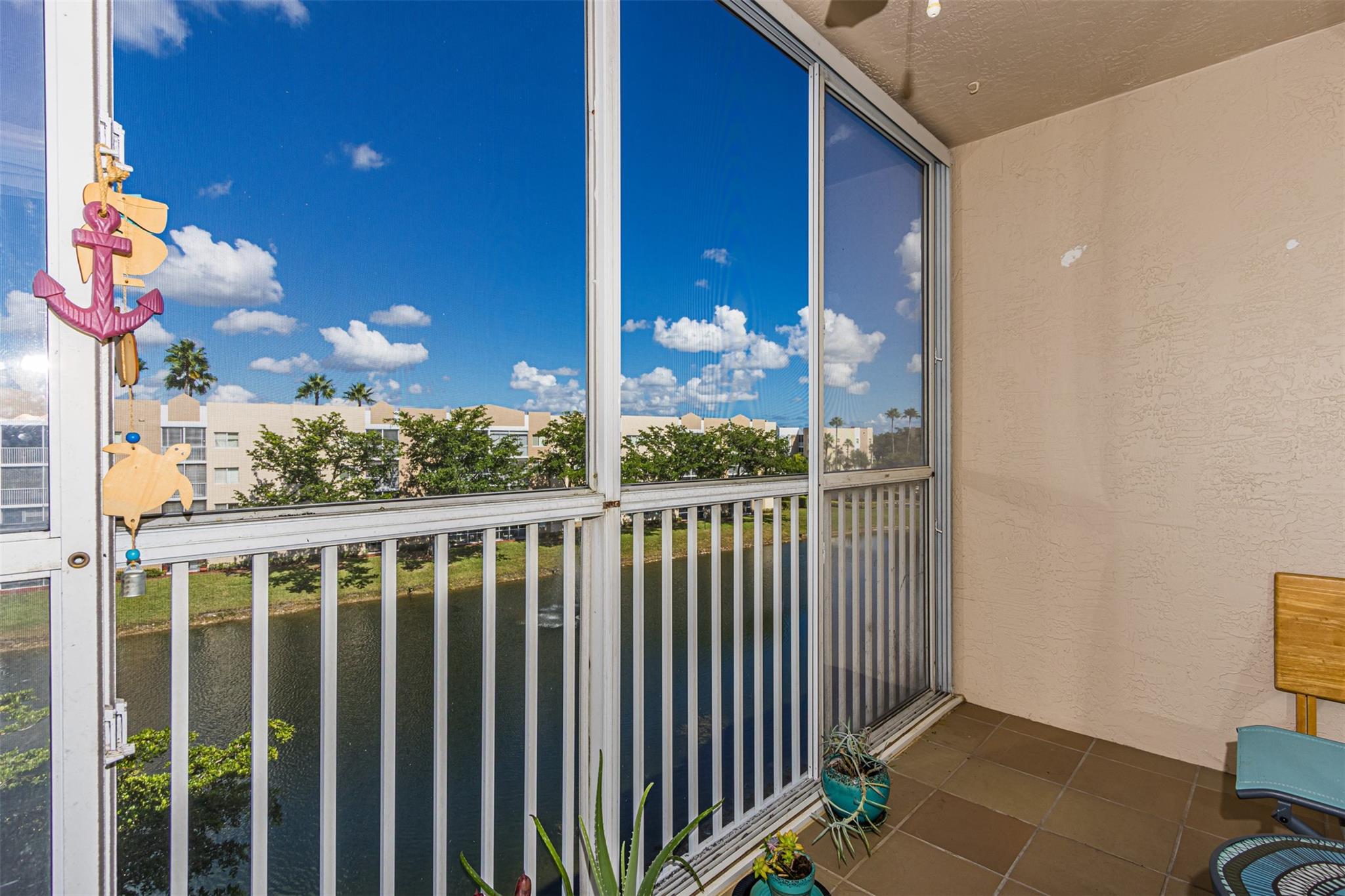 Weldon Condo - Residential