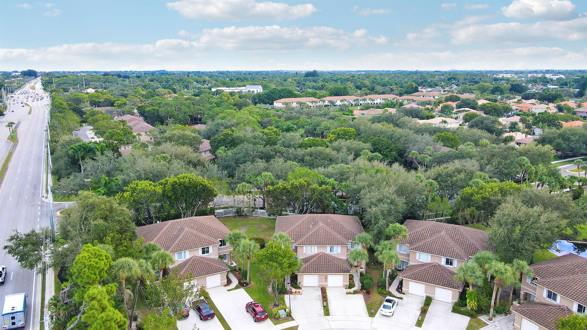 WILLOUGHBY FARMS - Residential