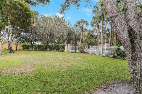 Tiny photo for 4979 Pinemore Lane, Lake Worth, FL 33463 (MLS # R11140753)