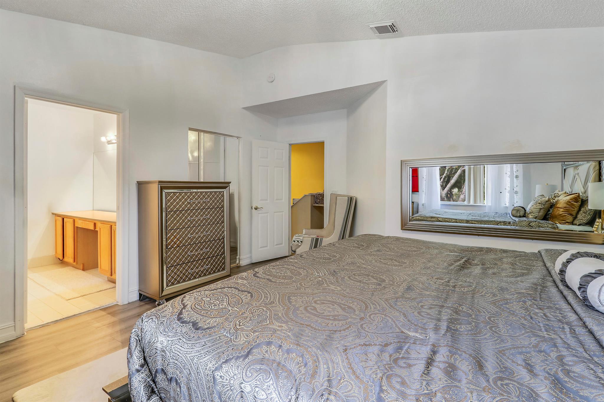 WILLOUGHBY FARMS - Residential