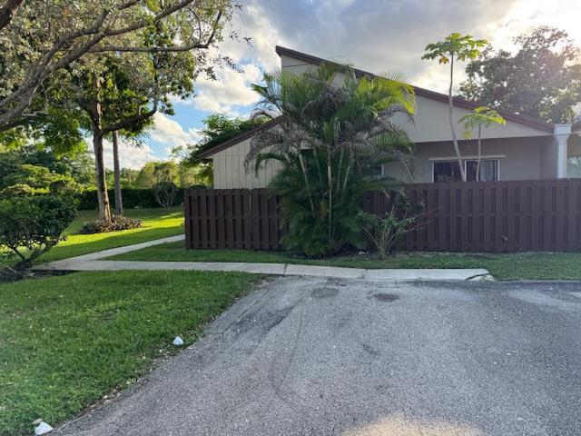 TIMBERWALK SEC 3 - Residential Lease