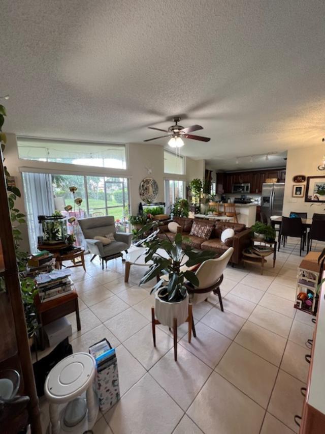 TIMBERWALK SEC 3 - Residential Lease