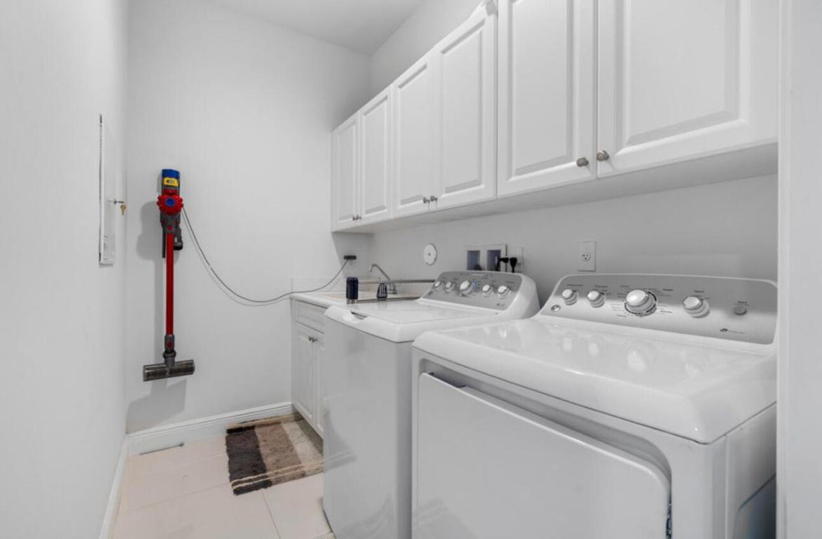 DEBUYS PLAT - Residential Lease