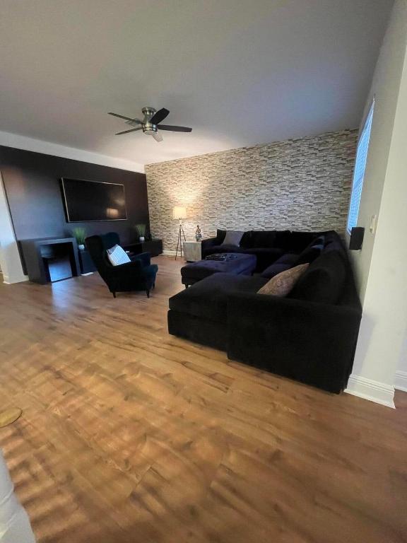 DEBUYS PLAT - Residential Lease