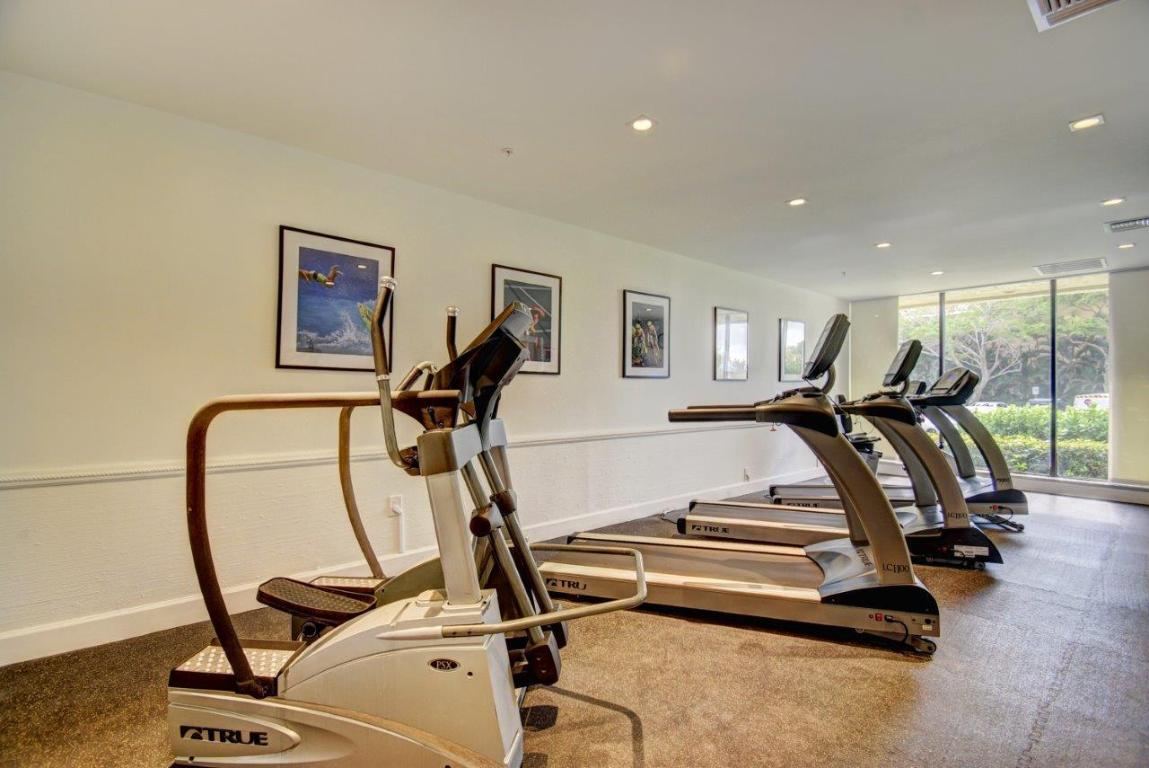 REGENCY HIGHLAND - Residential Lease