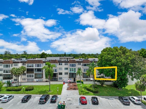 Tiny photo for 7100 NW 17th Street #220, Plantation, FL 33313 (MLS # B26042172)