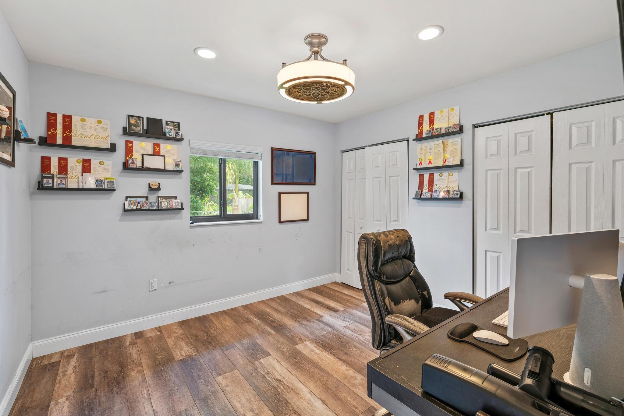 SUNSHINE RANCHES - Residential