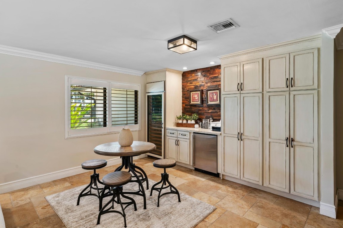 SUNSHINE RANCHES - Residential