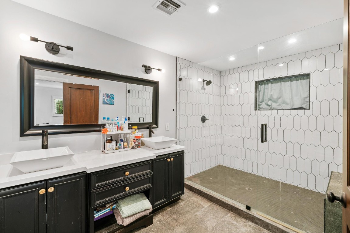 SUNSHINE RANCHES - Residential