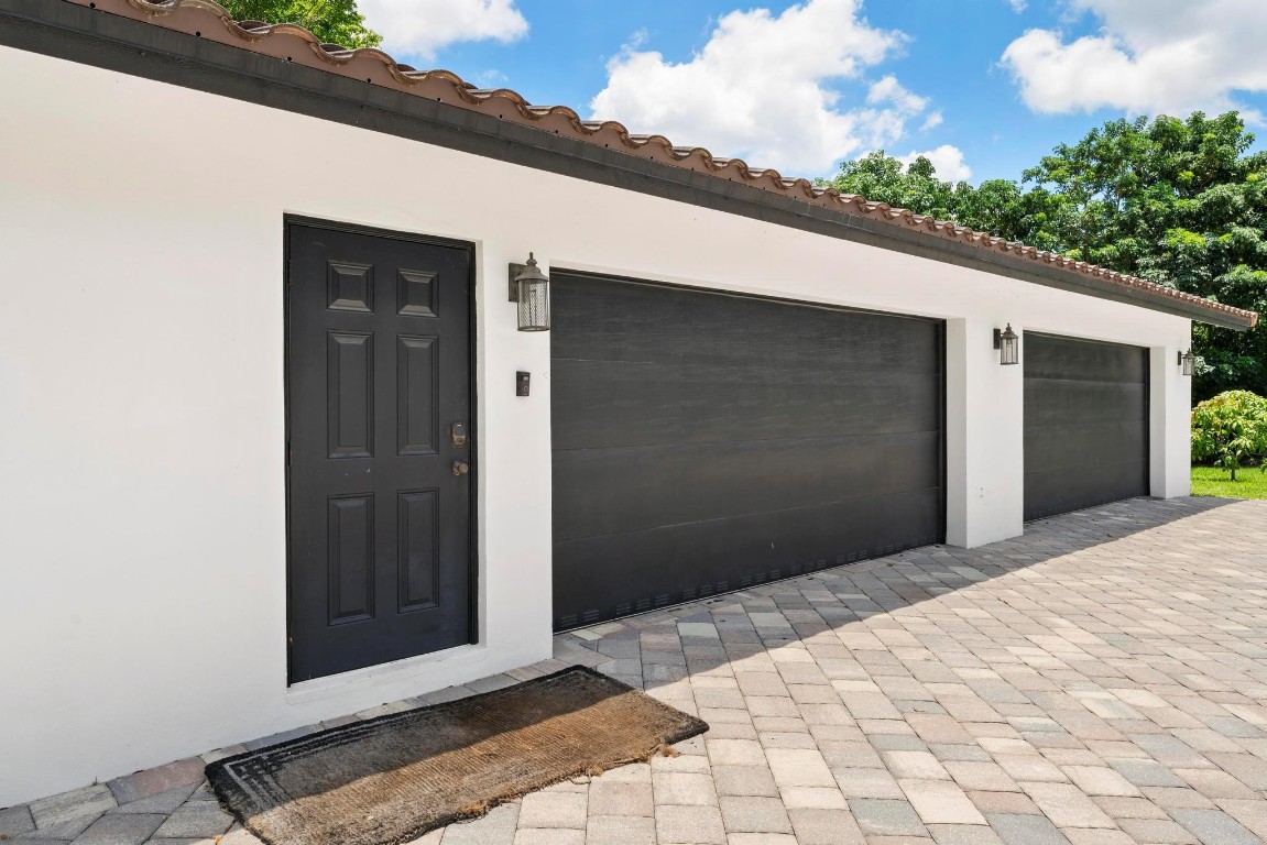 SUNSHINE RANCHES - Residential