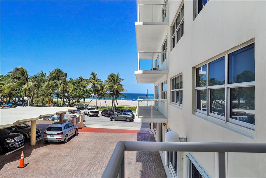 Sea Monarch - Residential
