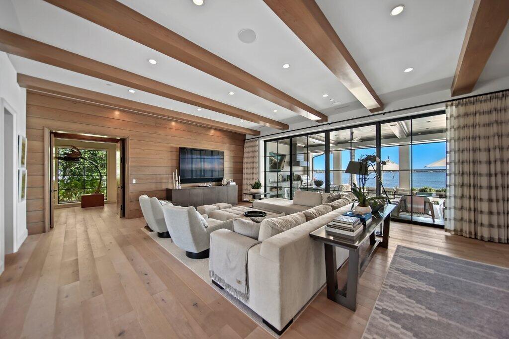 FLORIDIAN GOLF CLUB - Residential