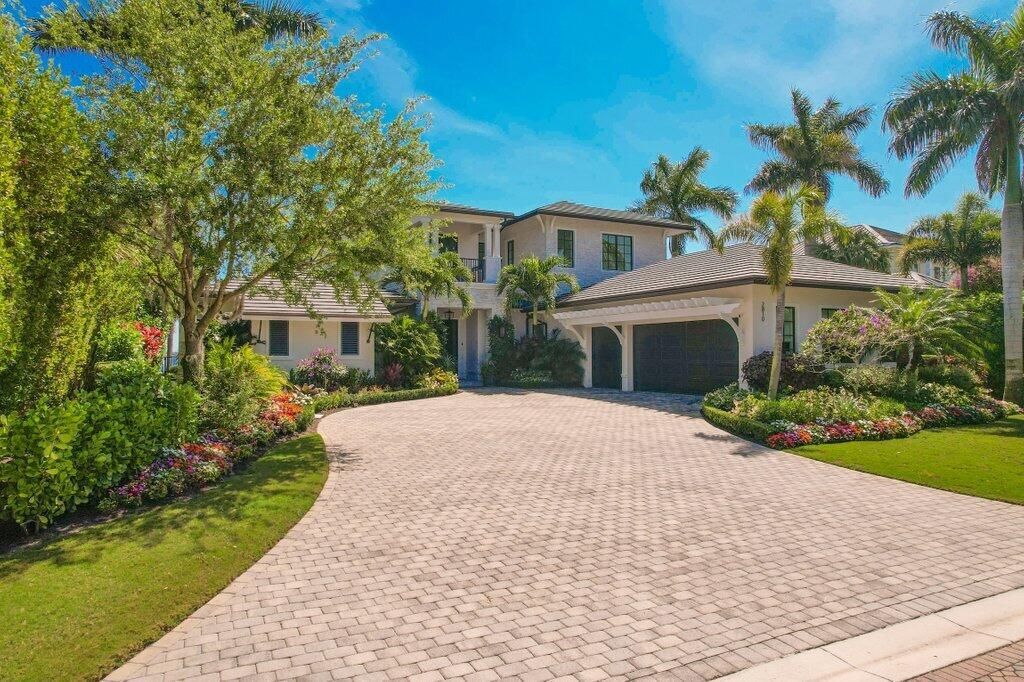 Photo of 2810 SW Rivers End Way, Palm City, FL 34990 (MLS # R11082902)