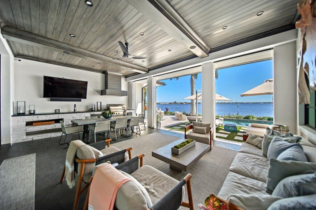 FLORIDIAN GOLF CLUB - Residential