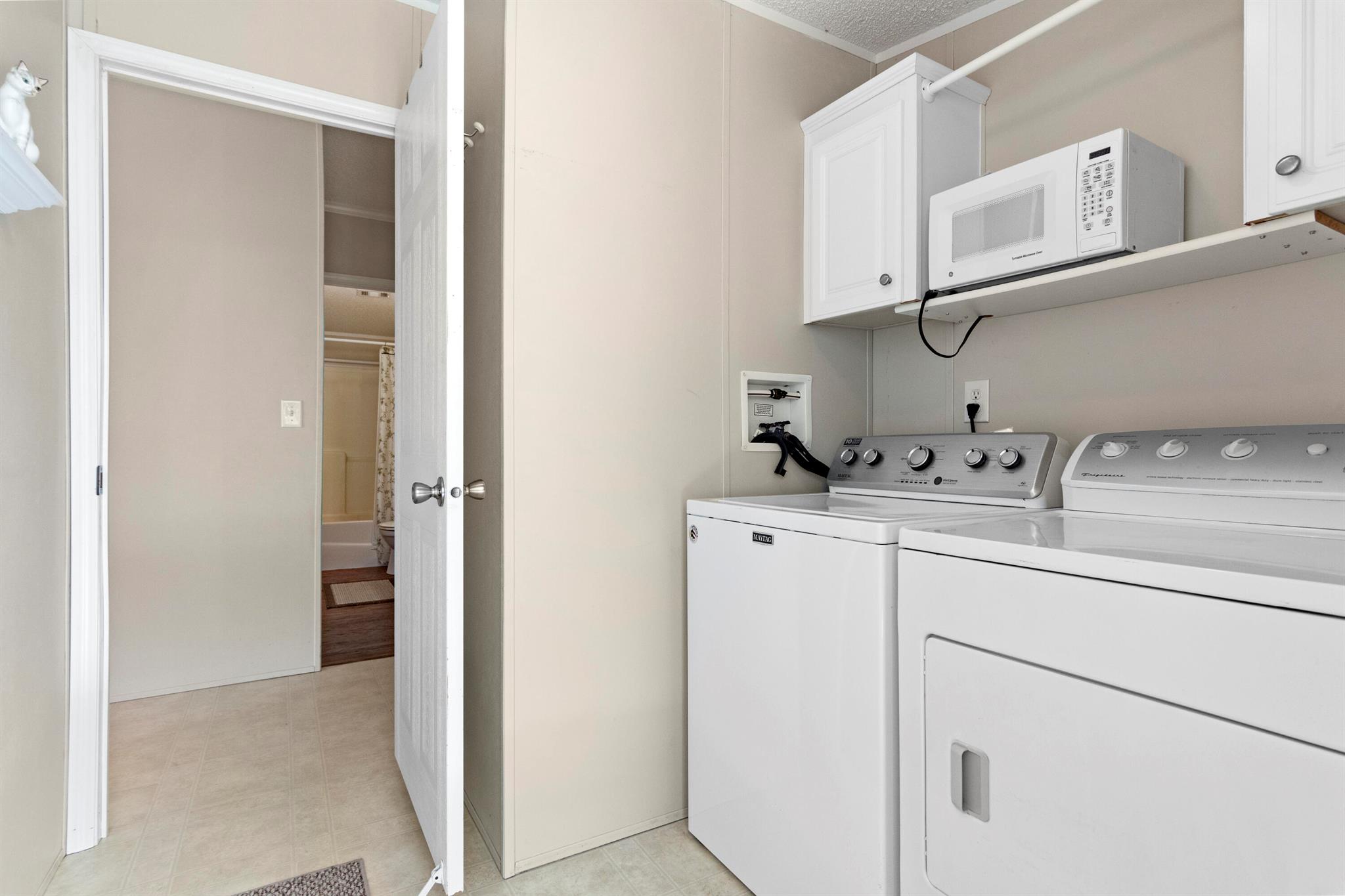 Spanish Lakes Riverfront - Residential