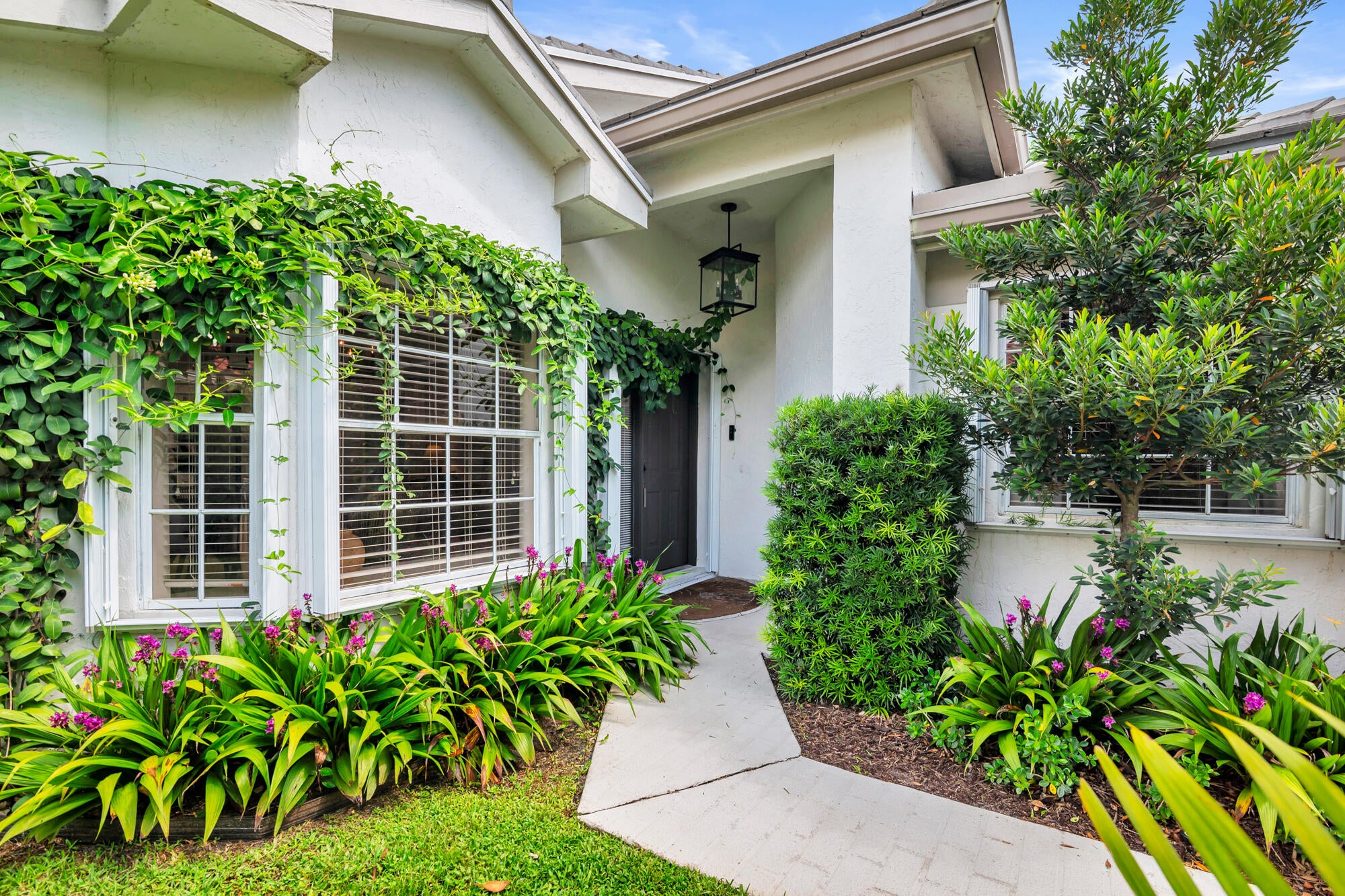 Properties 1839 S Club Drive