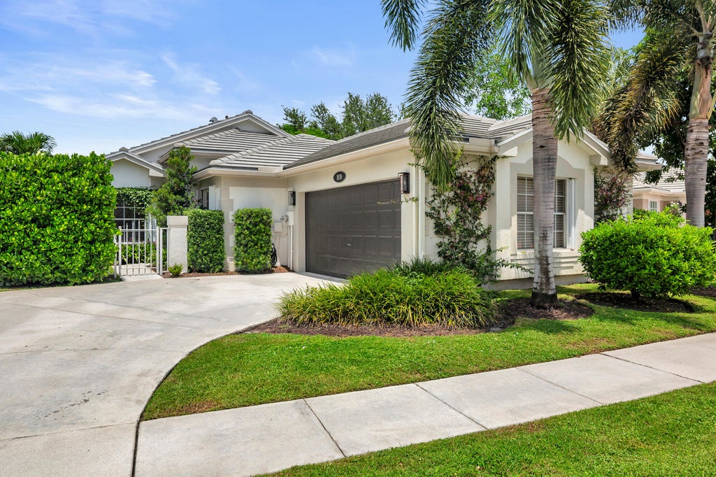 Photo of 1839 S Club Drive, Wellington, FL 33414 (MLS # B26064921)