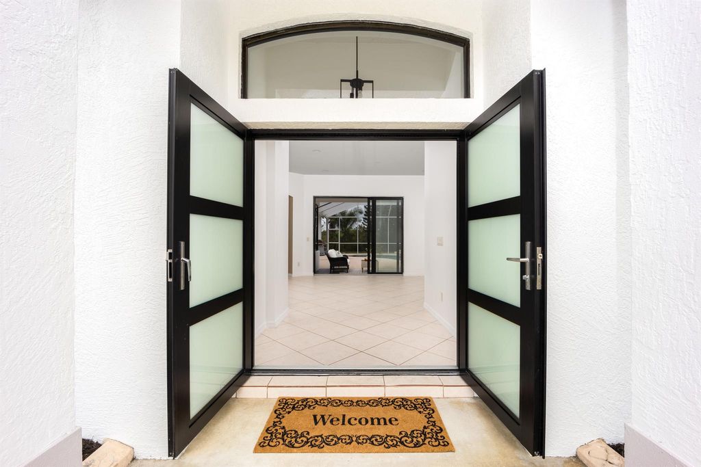 Photo of 5308 SW Landing Creek Drive, Palm City, FL 34990 (MLS # R10961497)