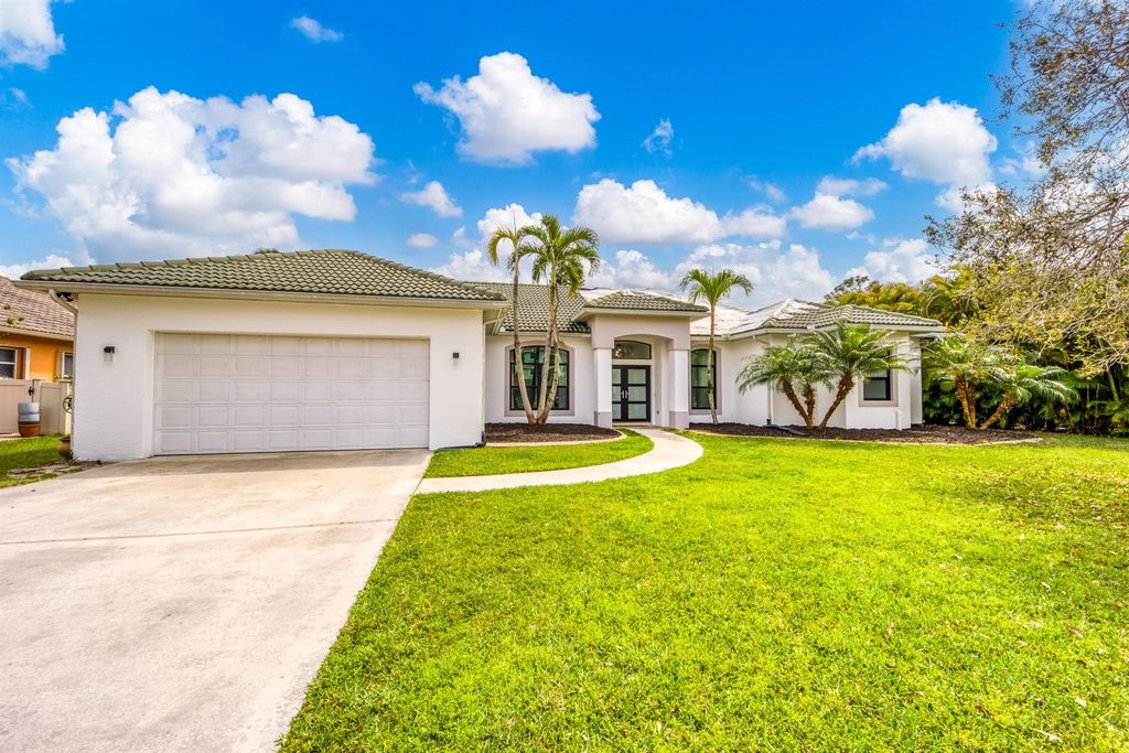 Photo of 5308 SW Landing Creek Drive, Palm City, FL 34990 (MLS # R10961497)