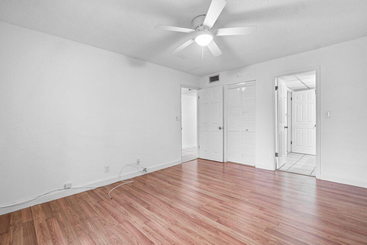 450 NW 20th Street 2080