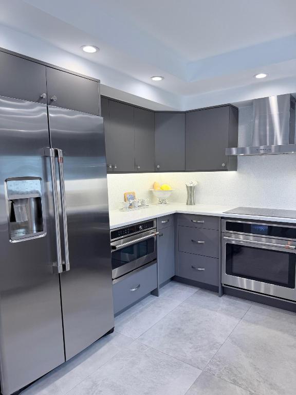 GLENEAGLES CONDO III - Residential