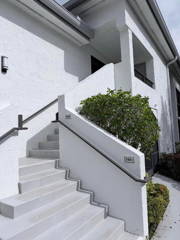 GLENEAGLES CONDO III - Residential