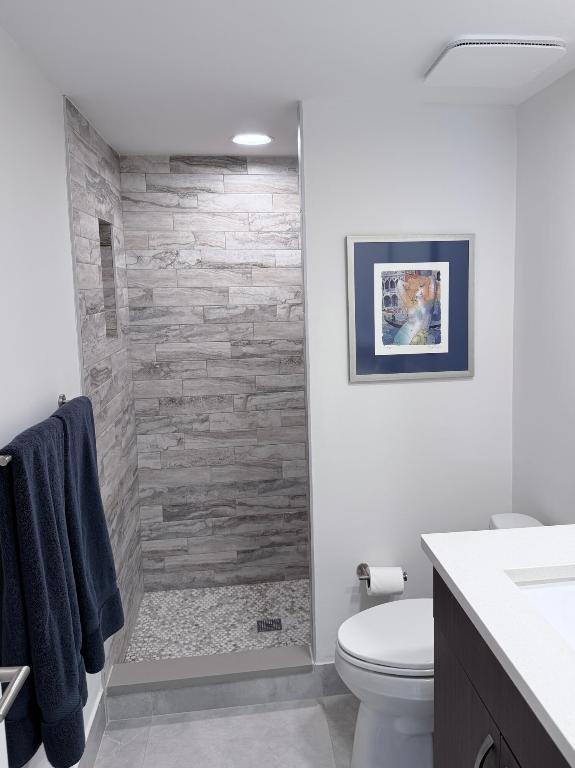 GLENEAGLES CONDO III - Residential