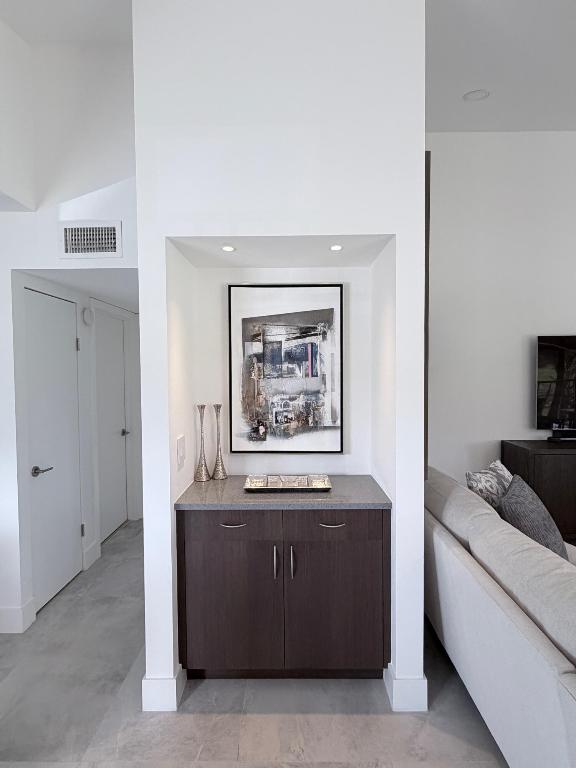 GLENEAGLES CONDO III - Residential