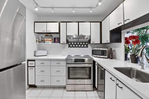 Broward County Ocean Access 39 1160 N Federal Highway 517 Fort Lauderdale FL 33304