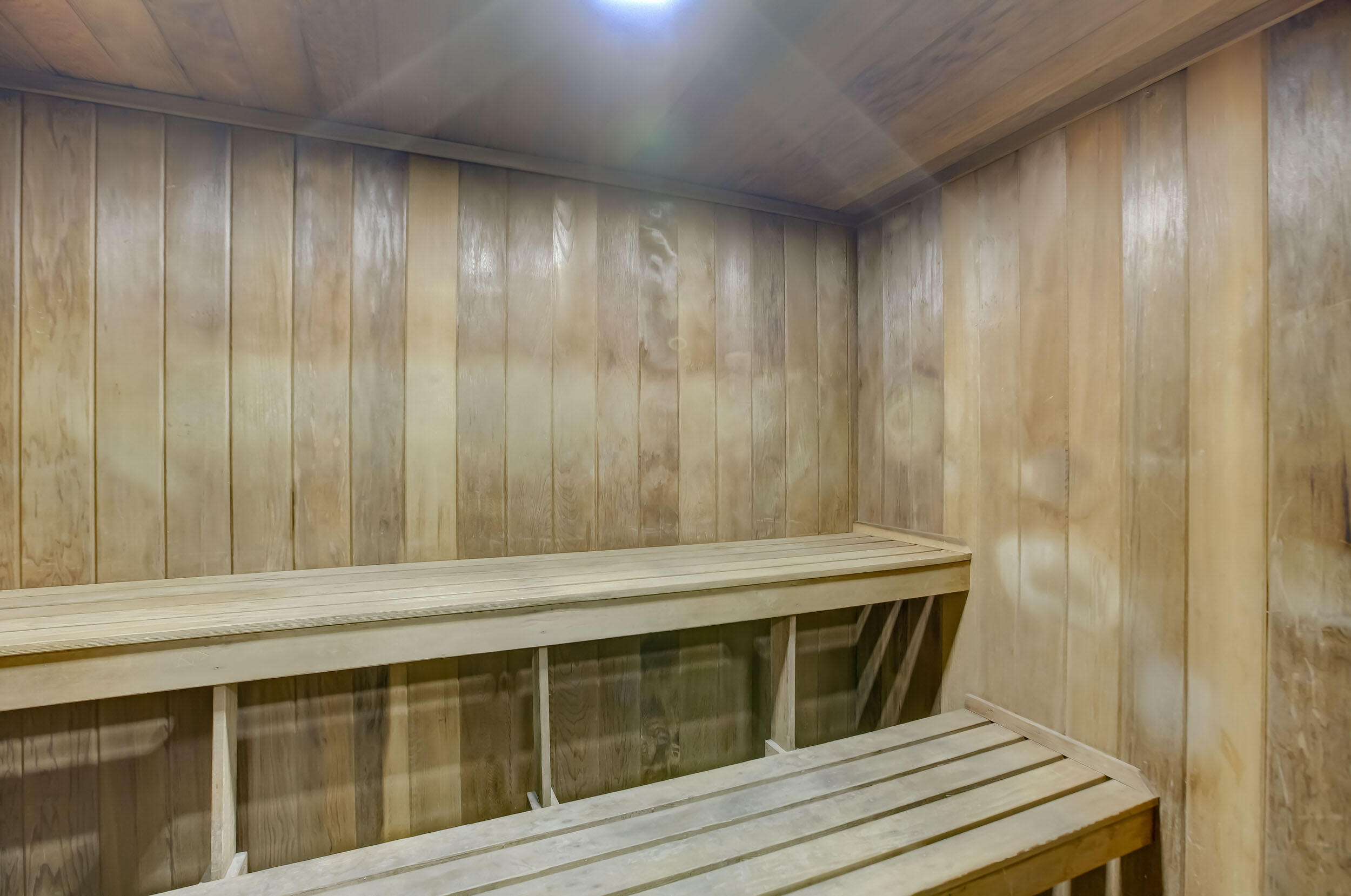 EAST POINT TOWERS CONDO - Residential