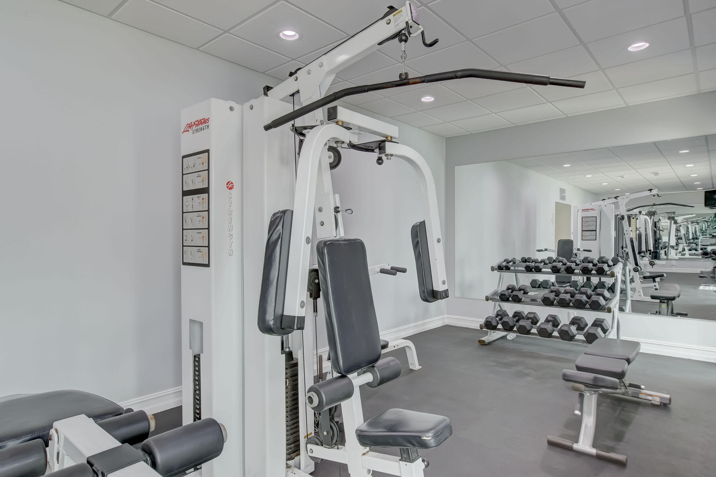 EAST POINT TOWERS CONDO - Residential