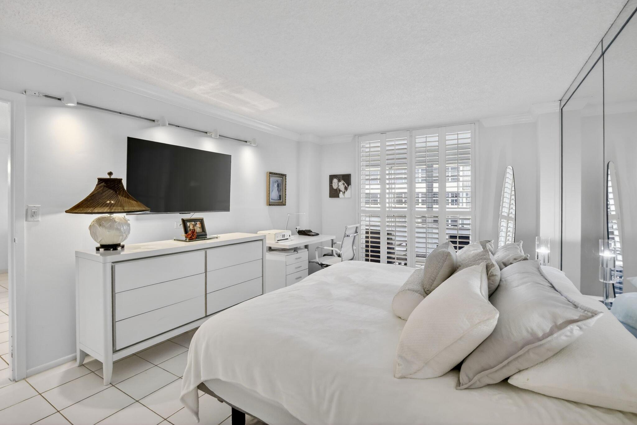 EAST POINT TOWERS CONDO - Residential