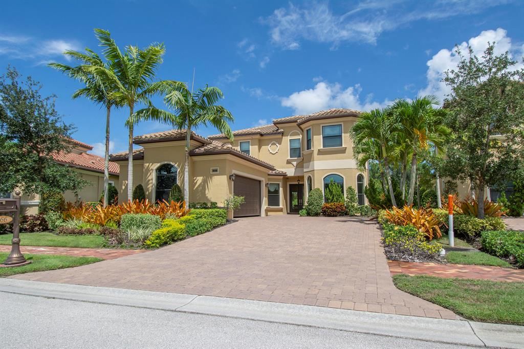 Photo of 266 Calmo Circle, Port Saint Lucie, FL 34984 (MLS # R10666005)