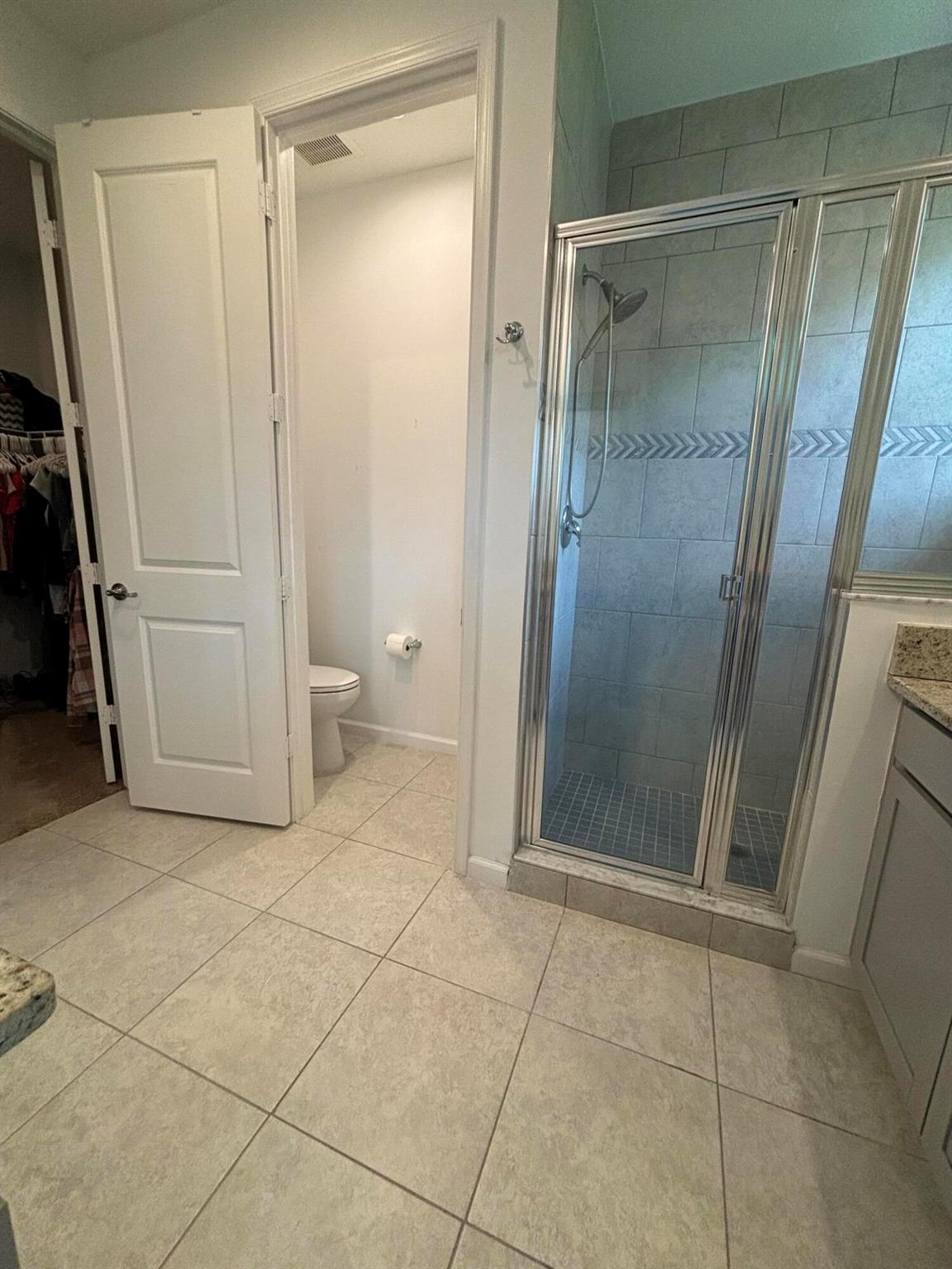 6607 Pointe Of Woods Drive
