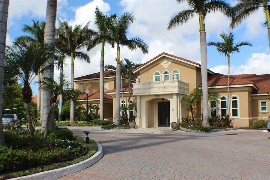 :Upgraded Large, 3/2 with Beautiful Laminate floors, New Stainless appliances, New AC, New water heater, New Hurricane windows and more. Beautiful Country club like amenities.. Large Community pool with Jacuzzi, BBQ kitchen area, Clubhouse, Indoor Racquetball and Basketball court and Game/Pool rooms. Located less than 1 mile from the Intercoastal with Great Waterfront Dining and just across the bridge to some of the Best Beaches in Palm Beach County.