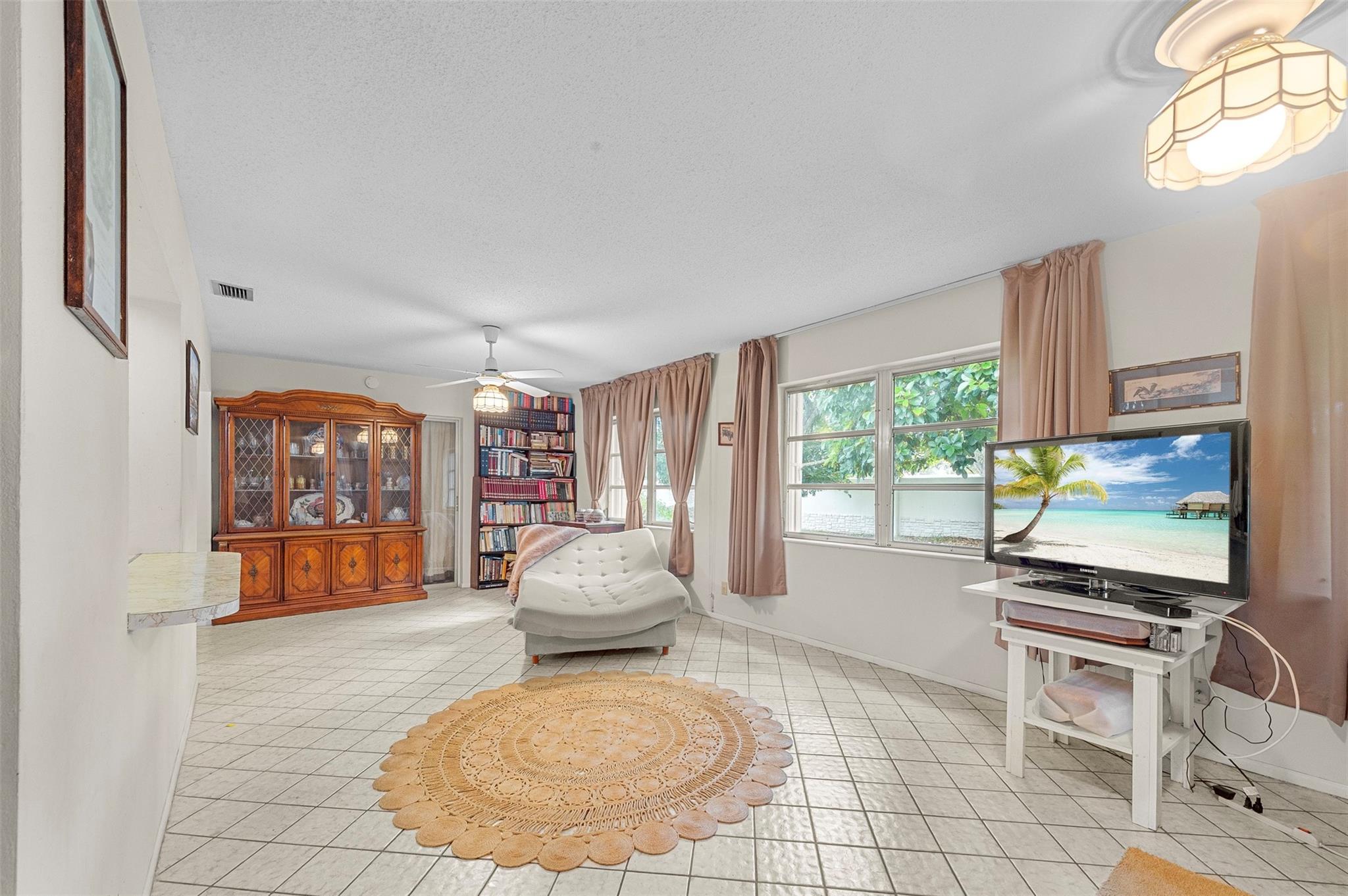 Mainlands Of Tamarac Lake - Residential