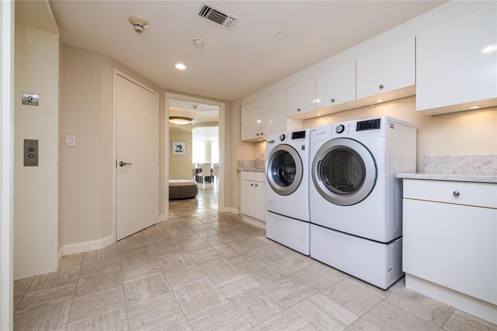 Presidential Place - Residential