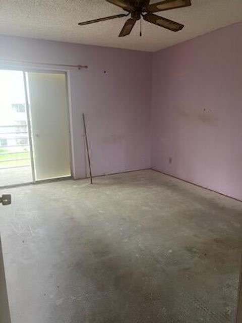 South Florida Bank Owned Foreclosure Deals From $100,000 2100 Springdale 314 Boulevard 314 Palm Springs FL 33461