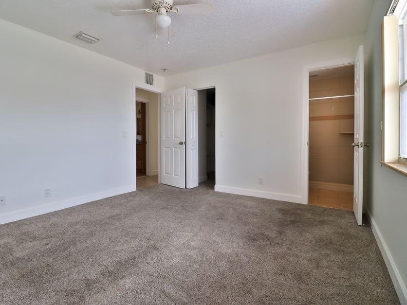 NORTH LAKE WORTH - Residential Income