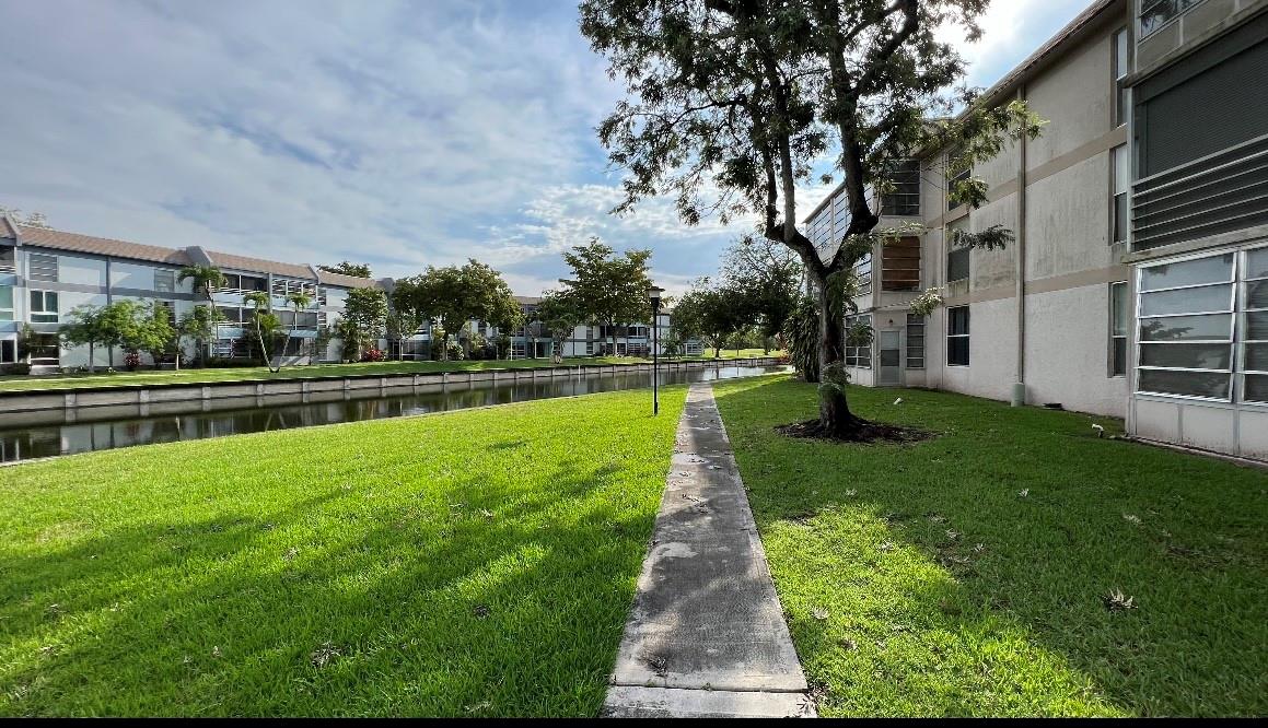 Sands Point - Residential