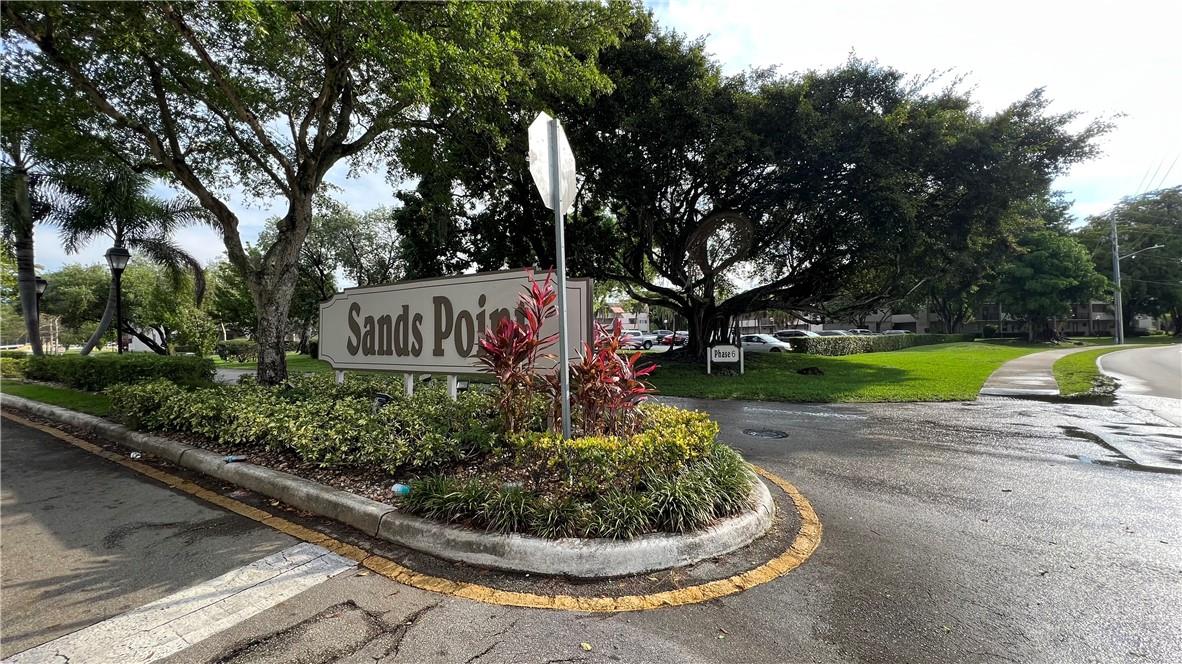 Sands Point - Residential