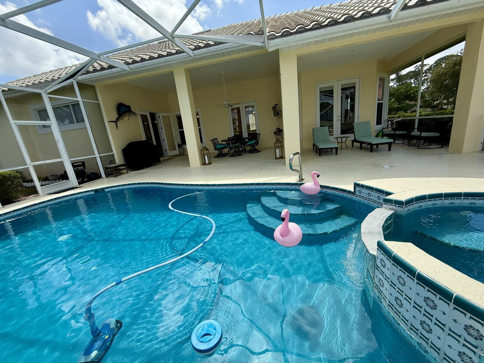 COUNTRY CLUB ESTATES PARCEL 8 PHASE 1 - Residential