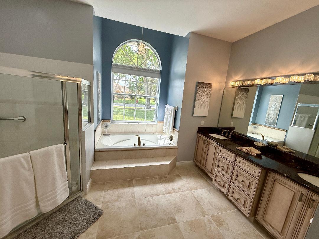 COUNTRY CLUB ESTATES PARCEL 8 PHASE 1 - Residential