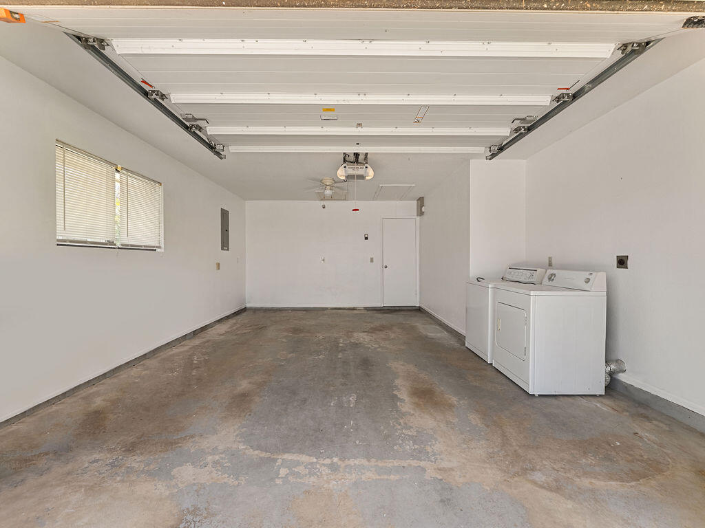SOUTH PORT ST LUCIE UNIT 16 1ST REPLAT - Residential