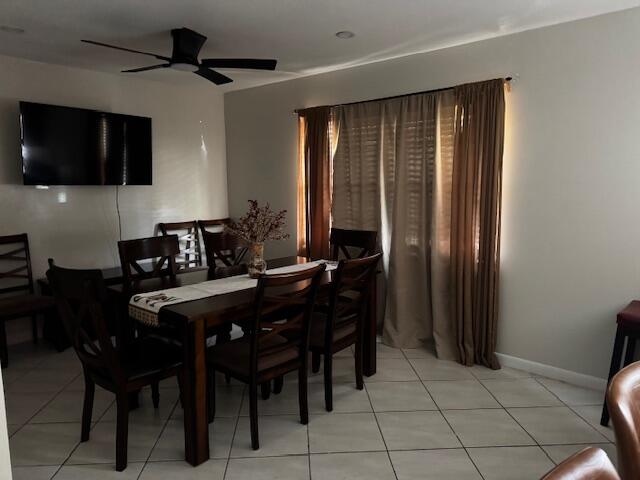 SUGAR POND MANOR OF WELLINGTON - Residential Lease