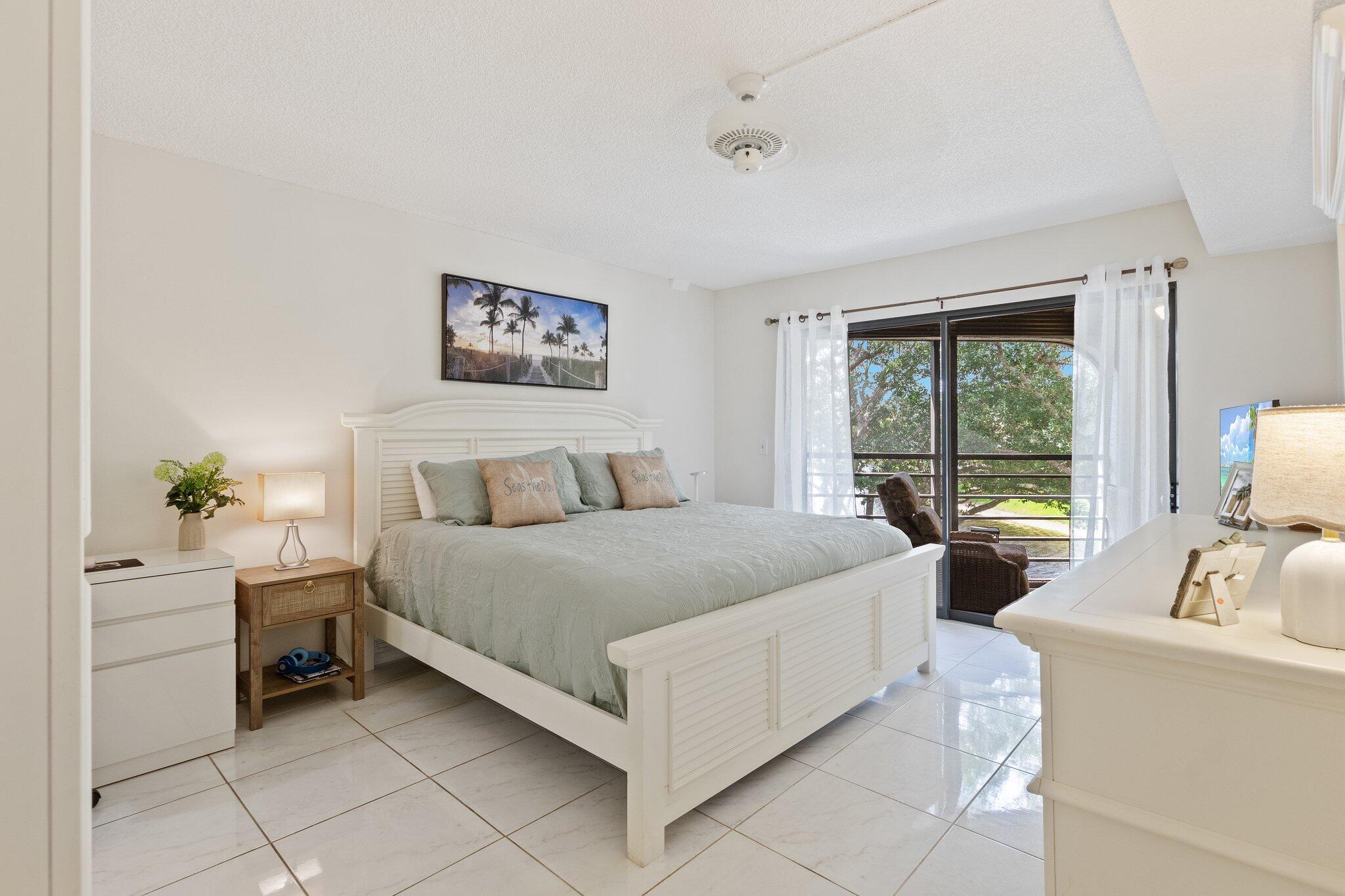 LAKESIDE CONDO 3 OF BANYAN SPRINGS - Residential Lease