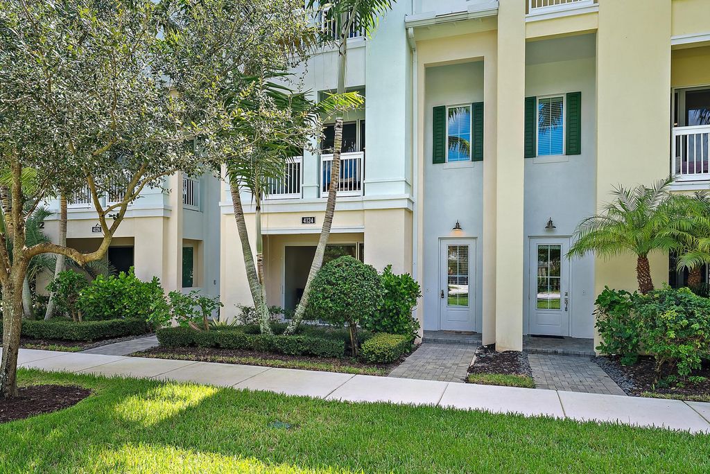 Photo of 4124 Faraday Way, Palm Beach Gardens, FL 33418 (MLS # R11121927)