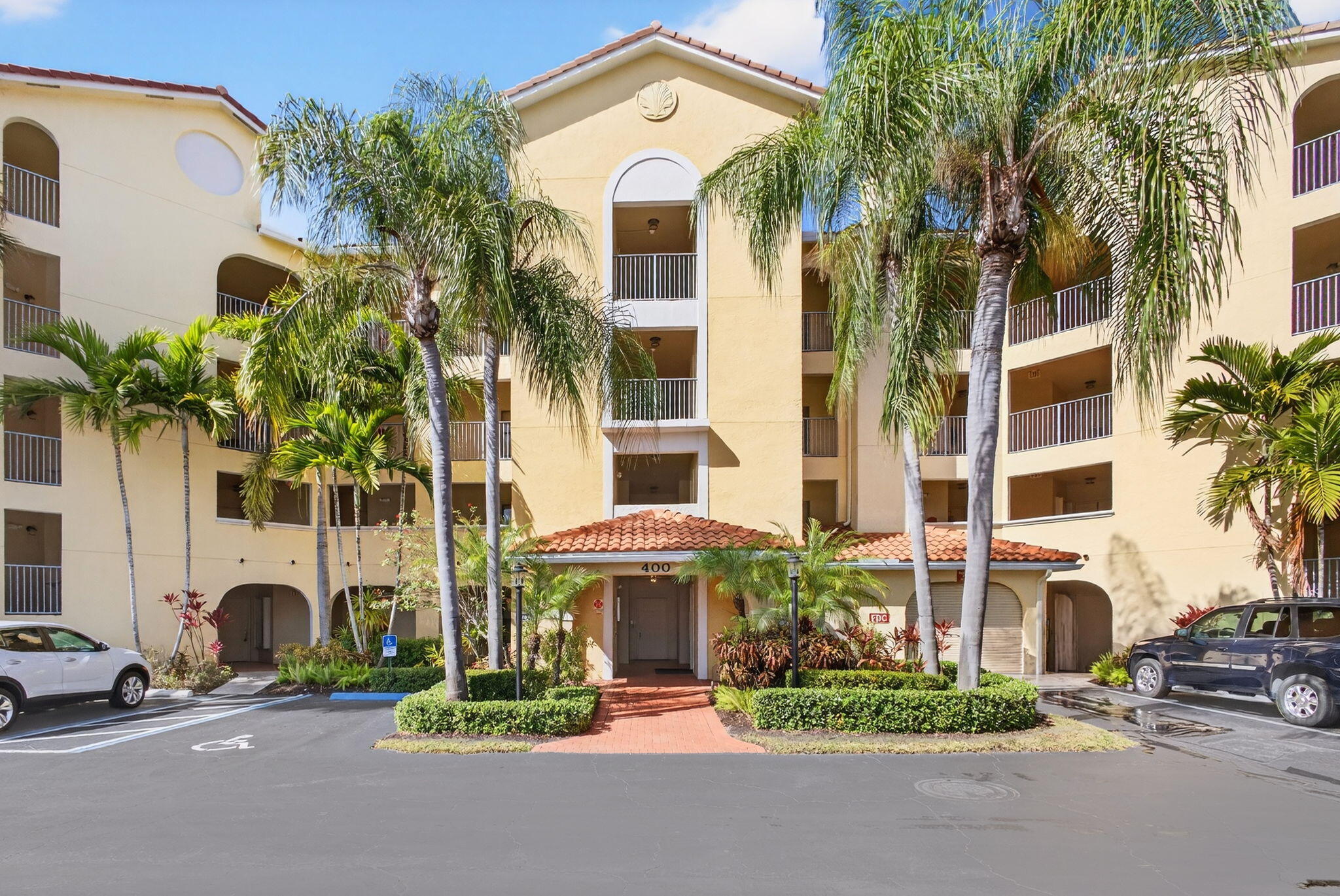 OCEAN TRACE CONDO - Residential