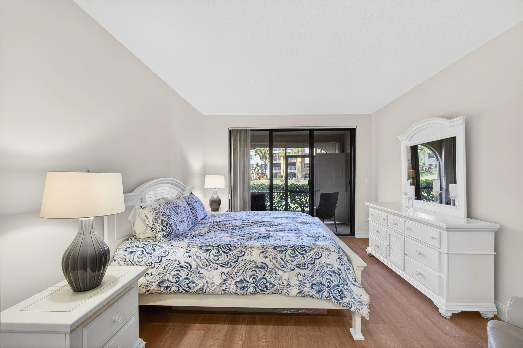 OCEAN TRACE CONDO - Residential